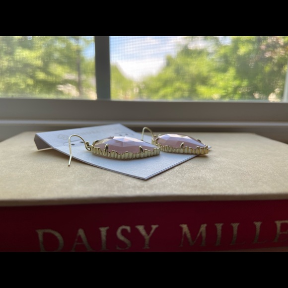 Kendra Scott Rose Quartz Corley Earrings - Picture 2 of 7